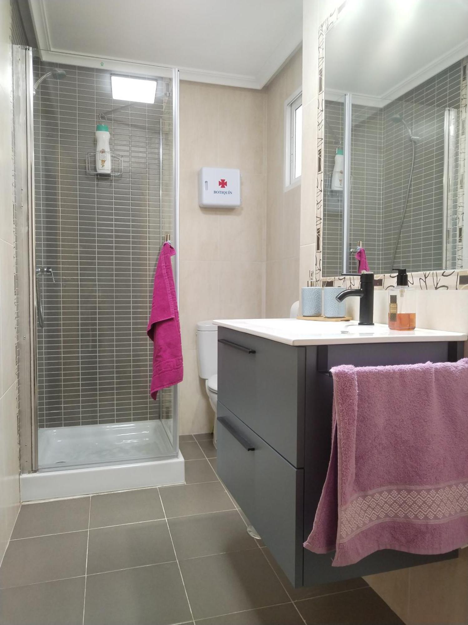 Marqplace Beach Free Parking And Ac Alicante Exterior foto